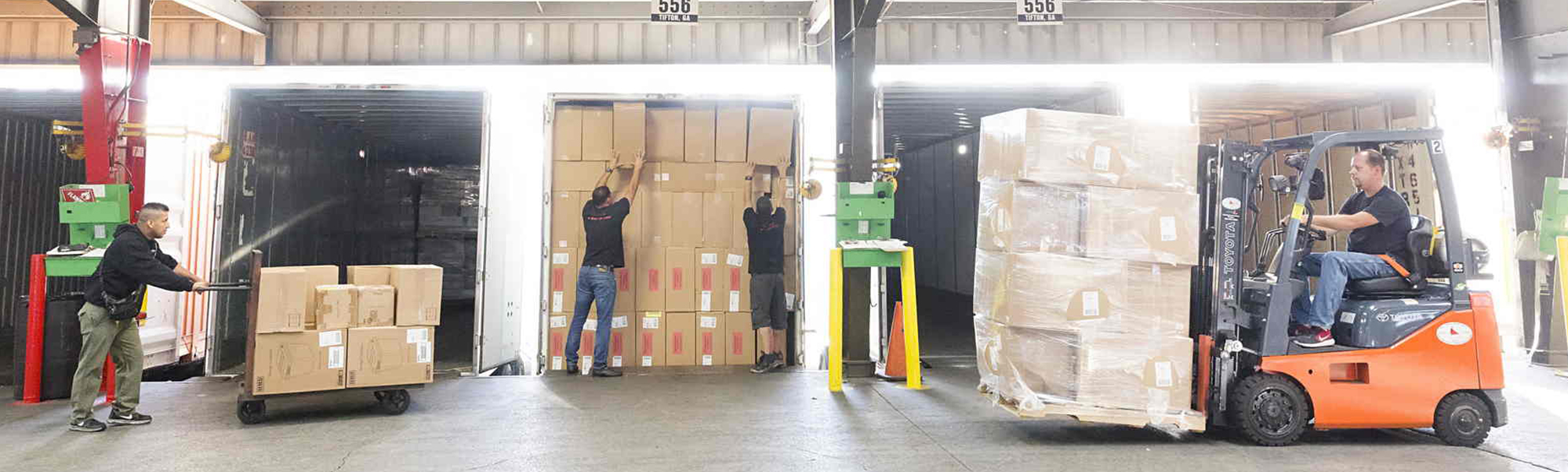 Transloading and cross-docking operation